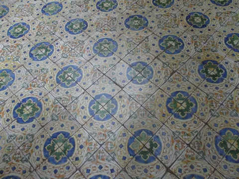 Sample photo taken with this camera