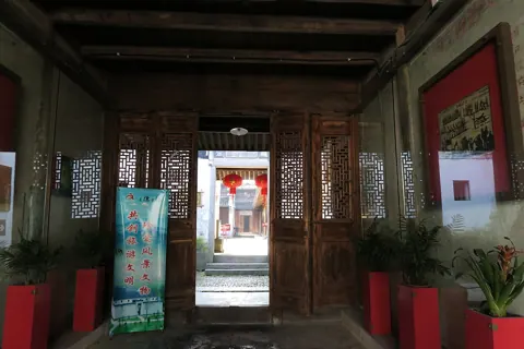 Sample photo taken with this camera