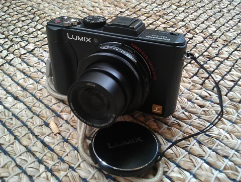 The LX5 seen at an angle.